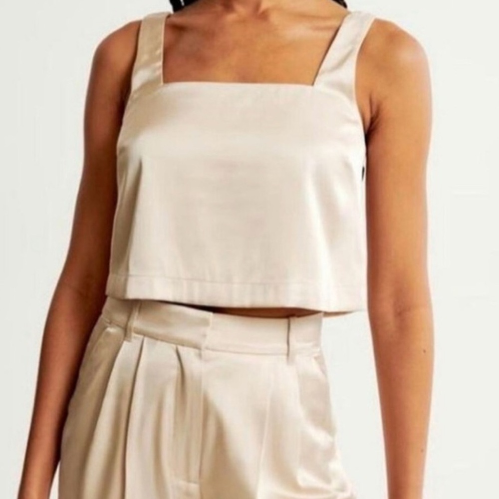Abercrombie & Fitch Champagne Square Neck Tank Top | Size M